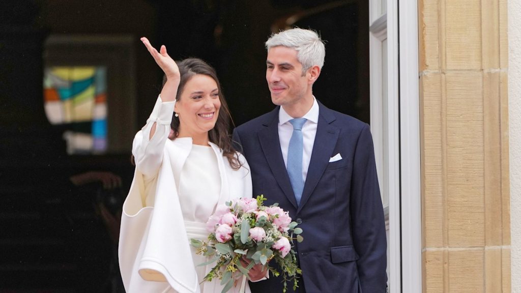 Child pleasure for royal couple – see remark