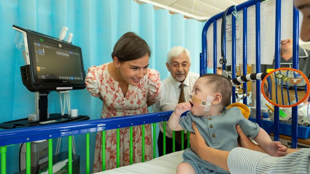Sophie Winkleman makes transferring consult with to medical institution supported via the Princess of Wales – footage
