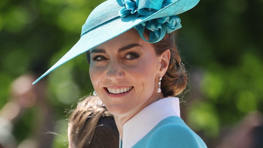 Kate Middleton stuck admiring husband Prince William in uniform in uniform she reveals ‘so, so attractive’