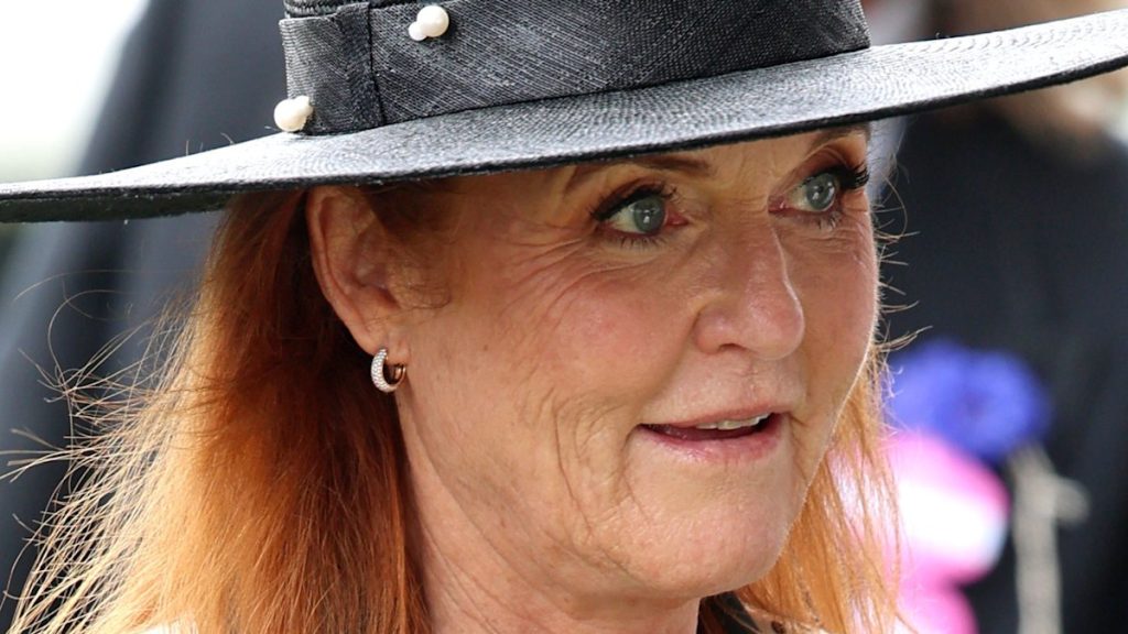 Sarah Ferguson is a 90s queen at Ascot 2025 in get dressed directly out of Princess Diana’s cloth wardrobe