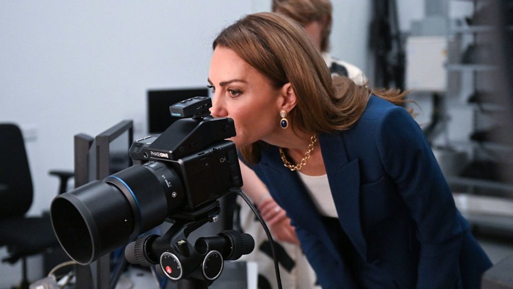 Curious Kate Middleton presentations ‘actual interest’ in behind-the-scenes second – unique