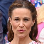 Pippa Middleton’s awkward Wimbledon second with sister Kate – watch