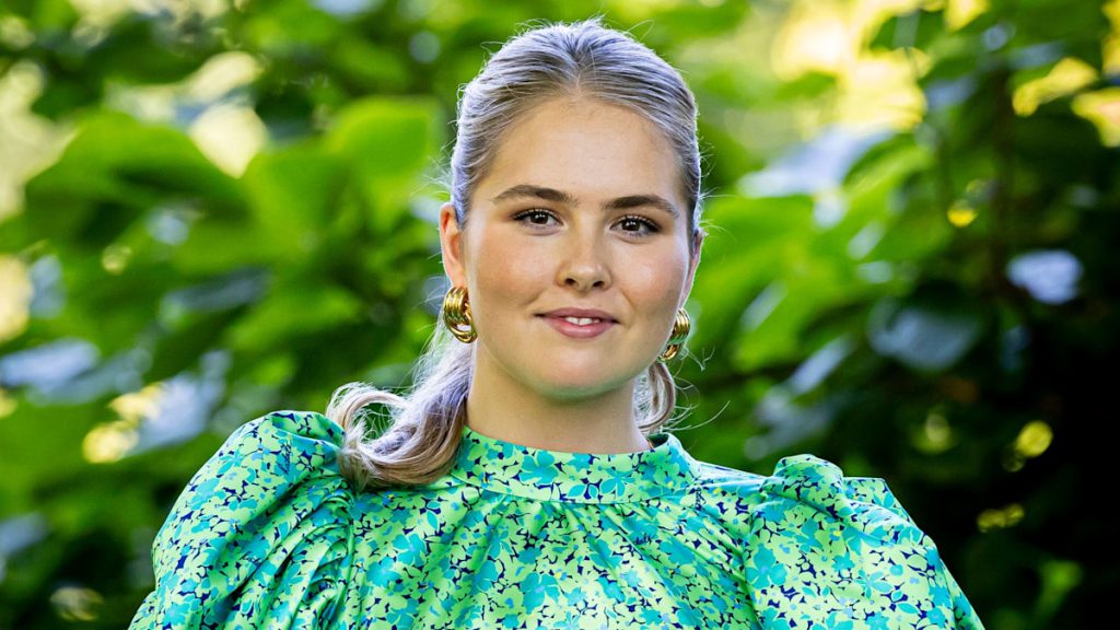 Princess Catharina-Amalia enjoys wonder go back and forth following commencement – main points