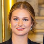 Princess Leonor coordinates with mum Queen Letizia in fitted swimsuit and mawkish jewelry