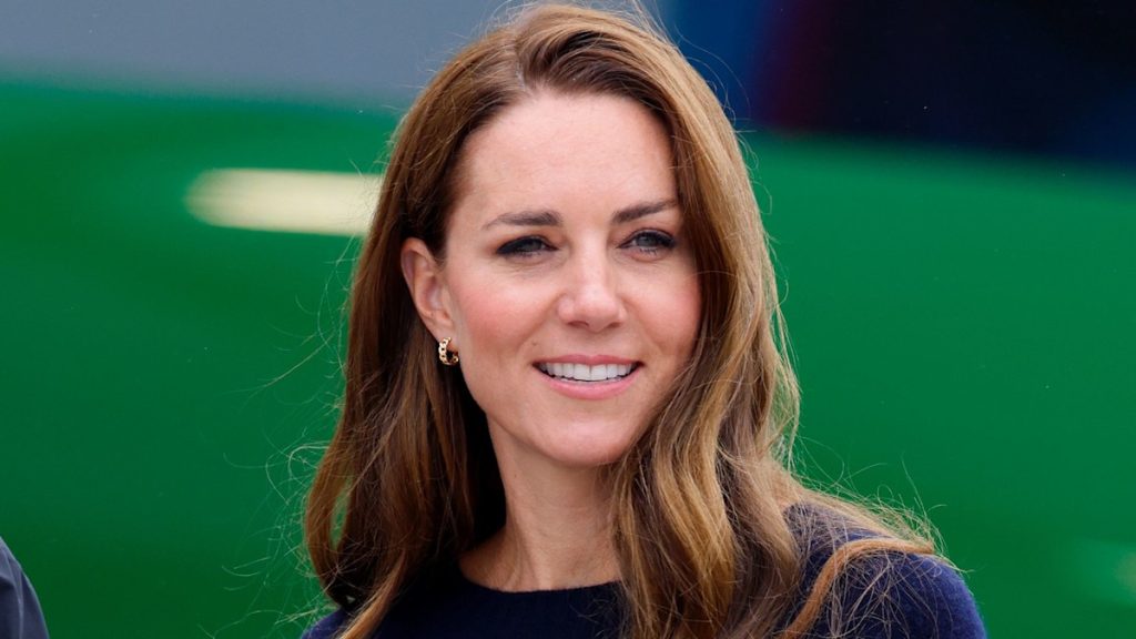 Kate Middleton releases particular summer time video all the way through vacation with circle of relatives