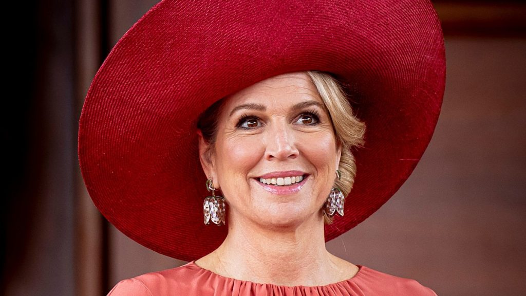 Queen Maxima enjoys uncommon day out with 3 lookalike daughters