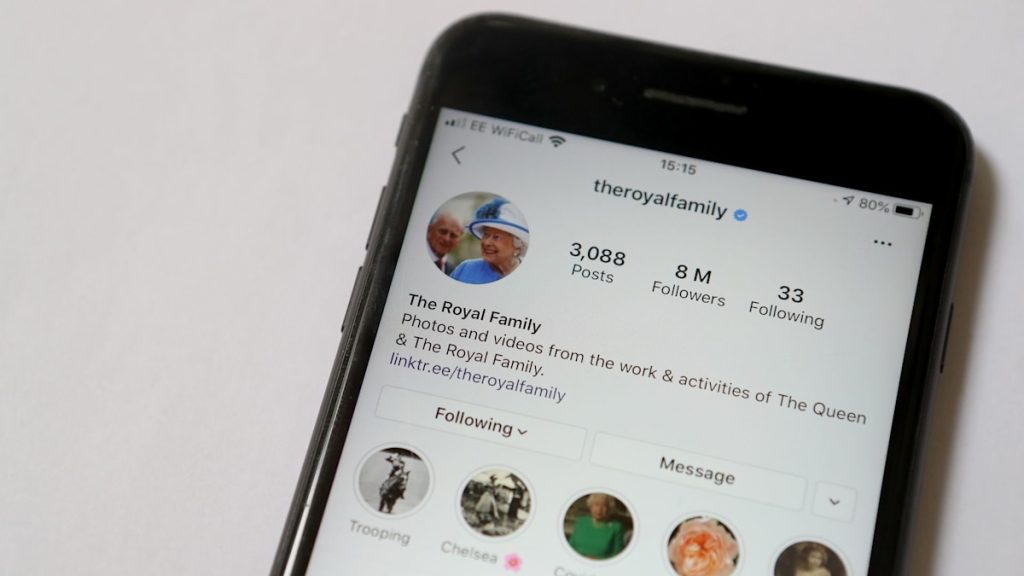 Technical error on royal Instagram baffles fans