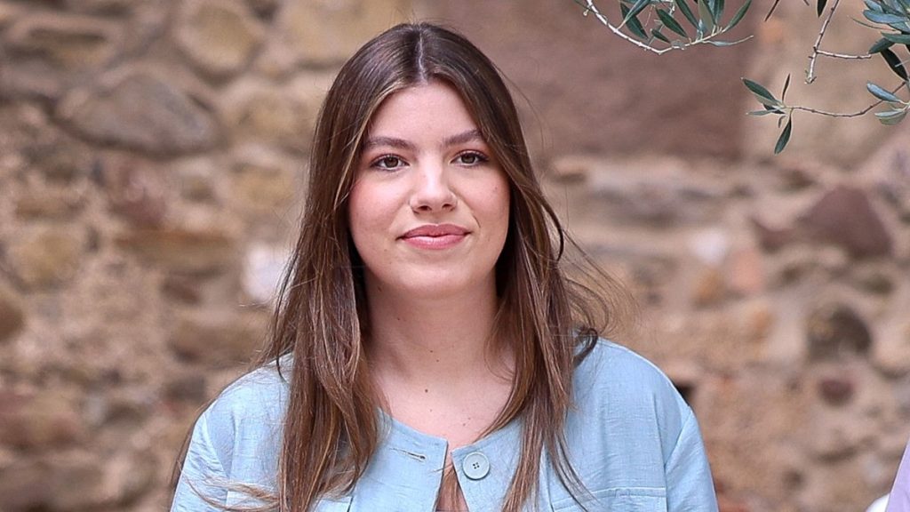 Queen Letizia’s daughter prepares to go away circle of relatives house