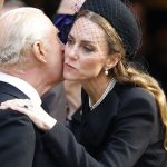 Awkward royal second as Kate Middleton arrives at Westminster Cathedral – watch