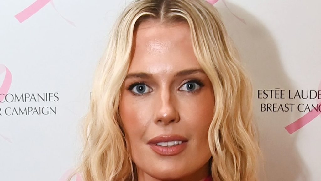 Girl Eliza Spencer undergoes ‘putting’ hair transformation – and appears unbelievable