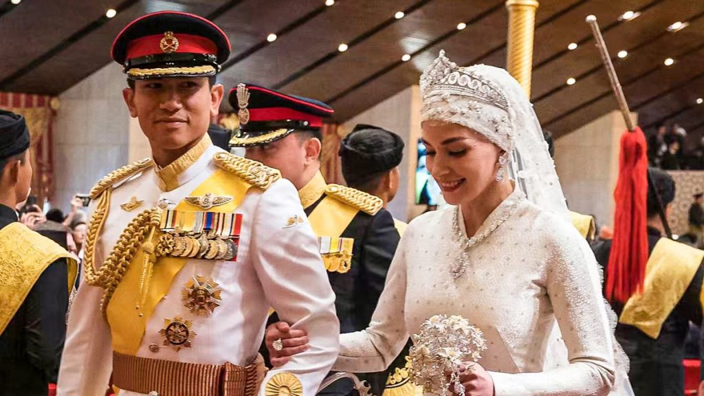 Brunei’s Prince Mateen and Princess Anisha Rosnah announce they are anticipating first child