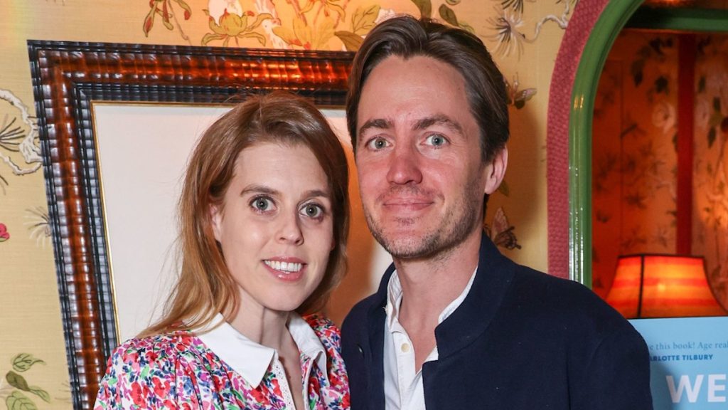 Princess Beatrice dazzles at glamorous charity gala along husband Edoardo Mapelli Mozzi