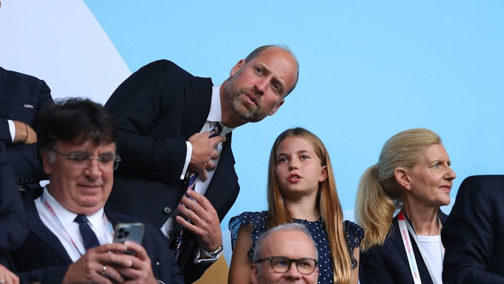 England participant Lucy Bronze unearths the cute present Prince William handed directly to Princess Charlotte from the Lionesses – EXCLUSIVE