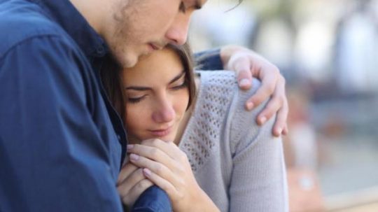 Permalink to Suami Sering Tak Merasa Bersalah, Padahal 8 Hal Dosa Suami ini yang Paling Menyakiti Hati Seorang Istri